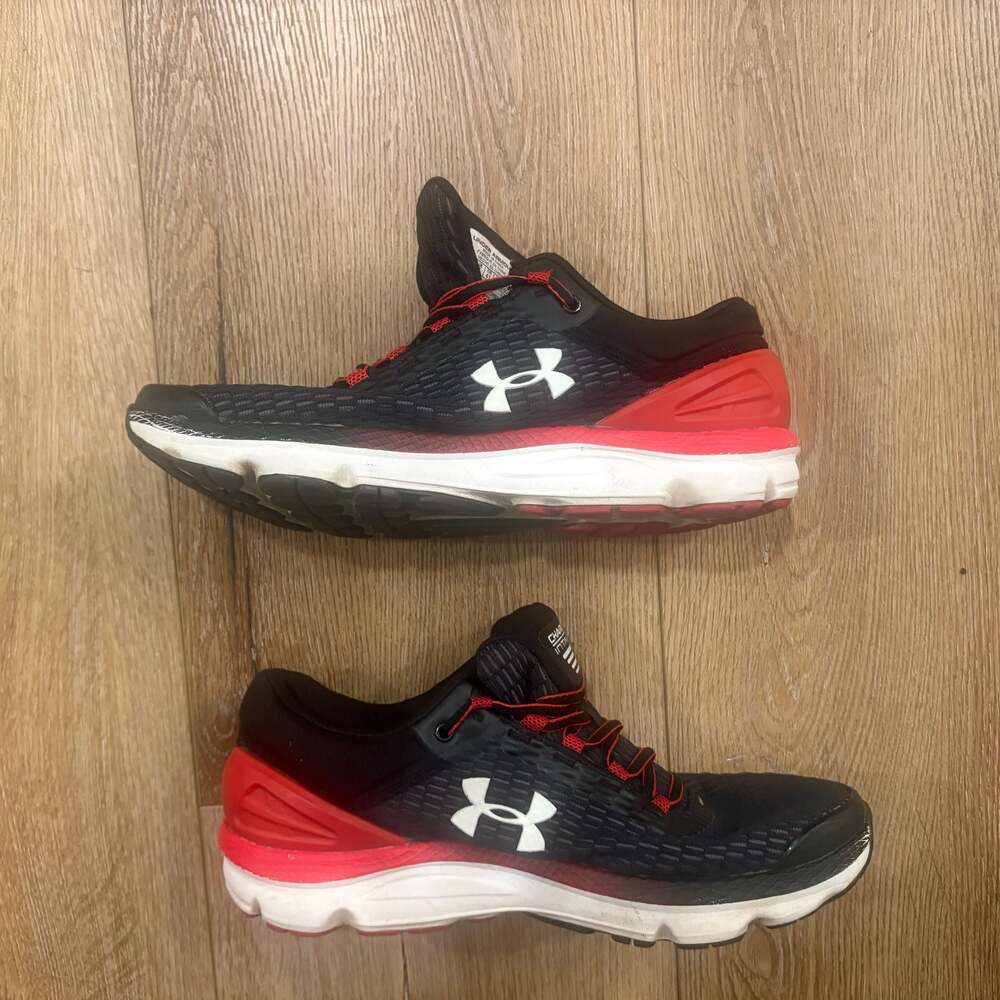 Under Armour Charged Intake 3 Men’s Running Shoes Black Red Size 8